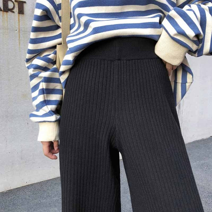 The Elastic Waist Striped Wide Bottom Pants